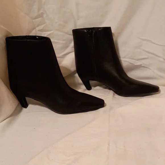 INC International Concepts Sleek Black Ankle Boots - Picture 2 of 5